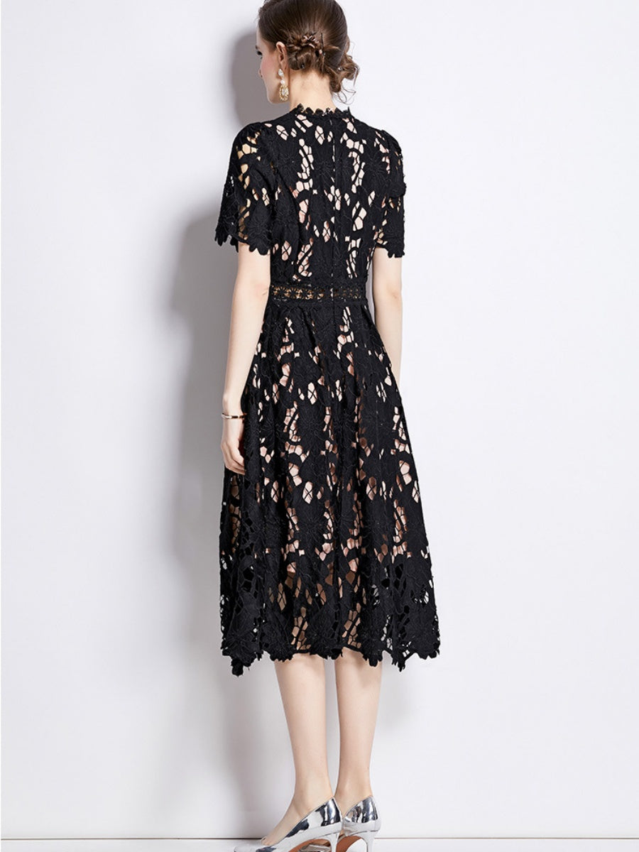 Water-soluble Lace Short-sleeved Slim-fit Midi Dress