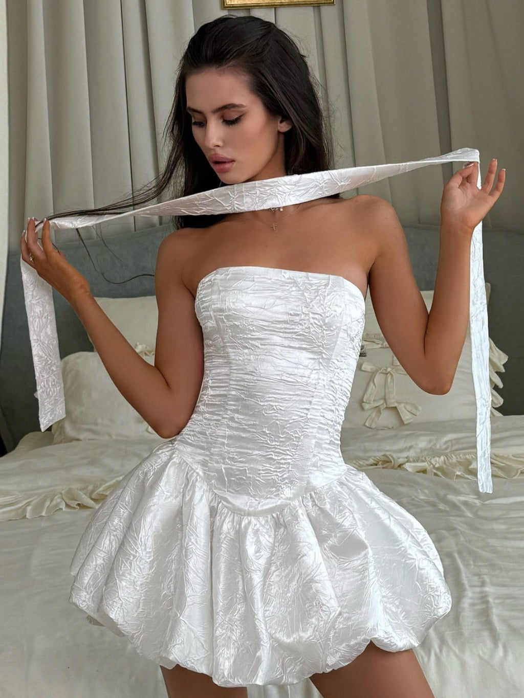 Ribbon Pleated Strapless Waist Shaping Mini&Short Dresses