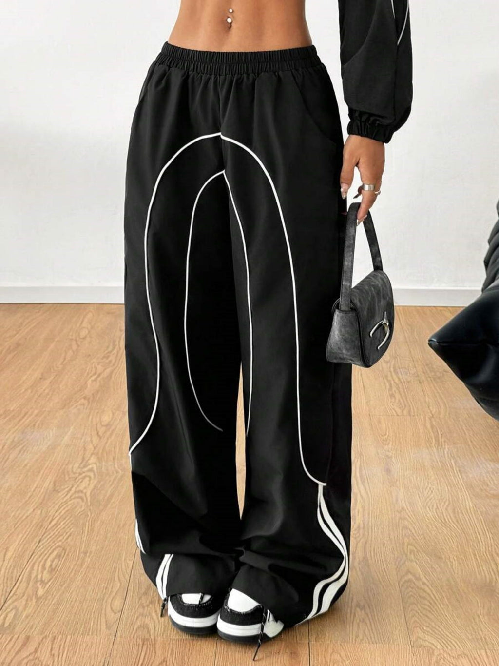 Color-blocked Elastic Waistband Pocket Wide-leg Trousers