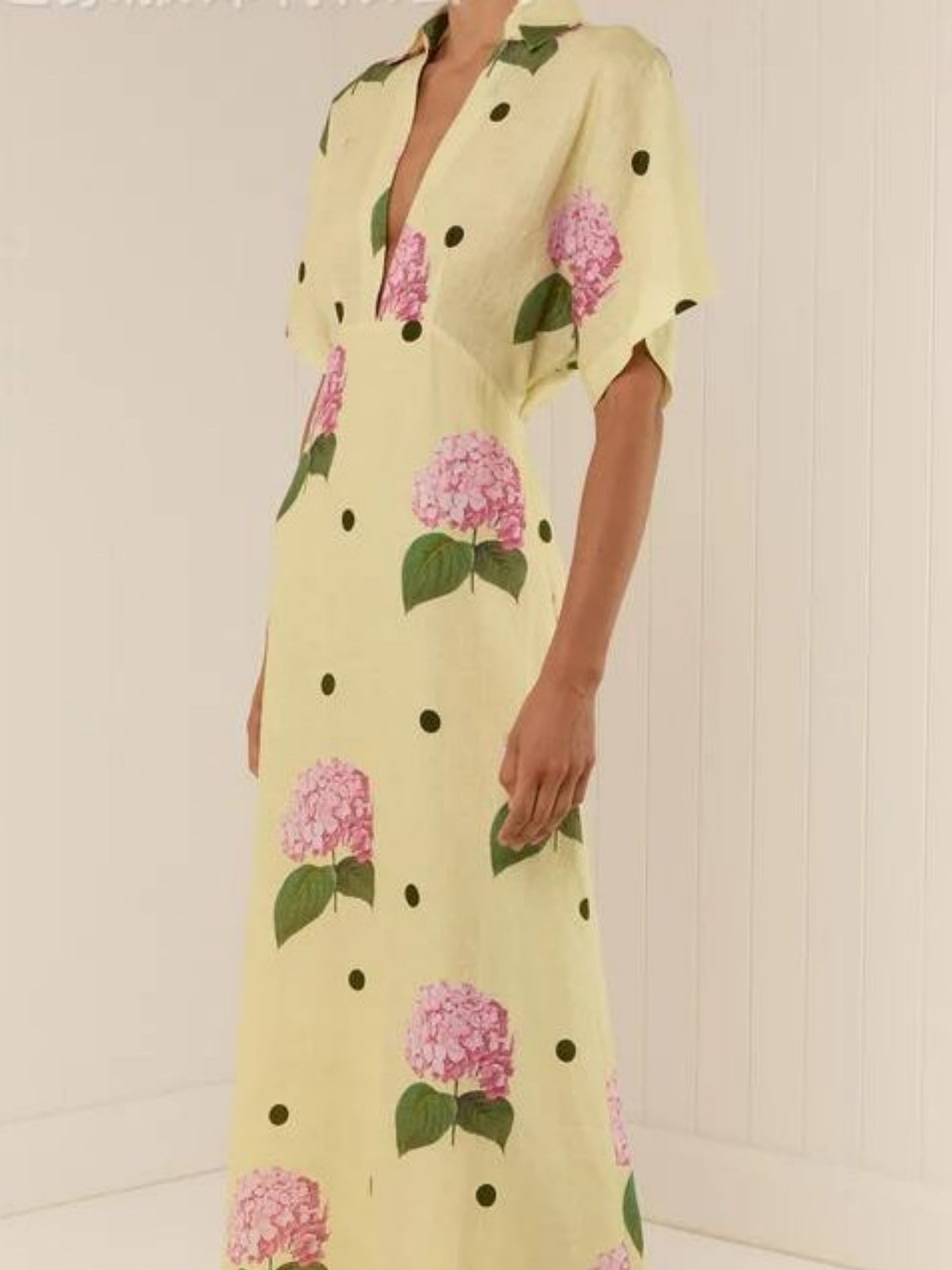 Printed V-neck Short Sleeve Waist Shaping Maxi Dresses