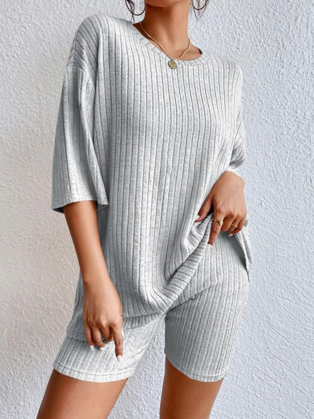 Piping Crew Neck Loose T-shirt And Shorts 2-piece Sets