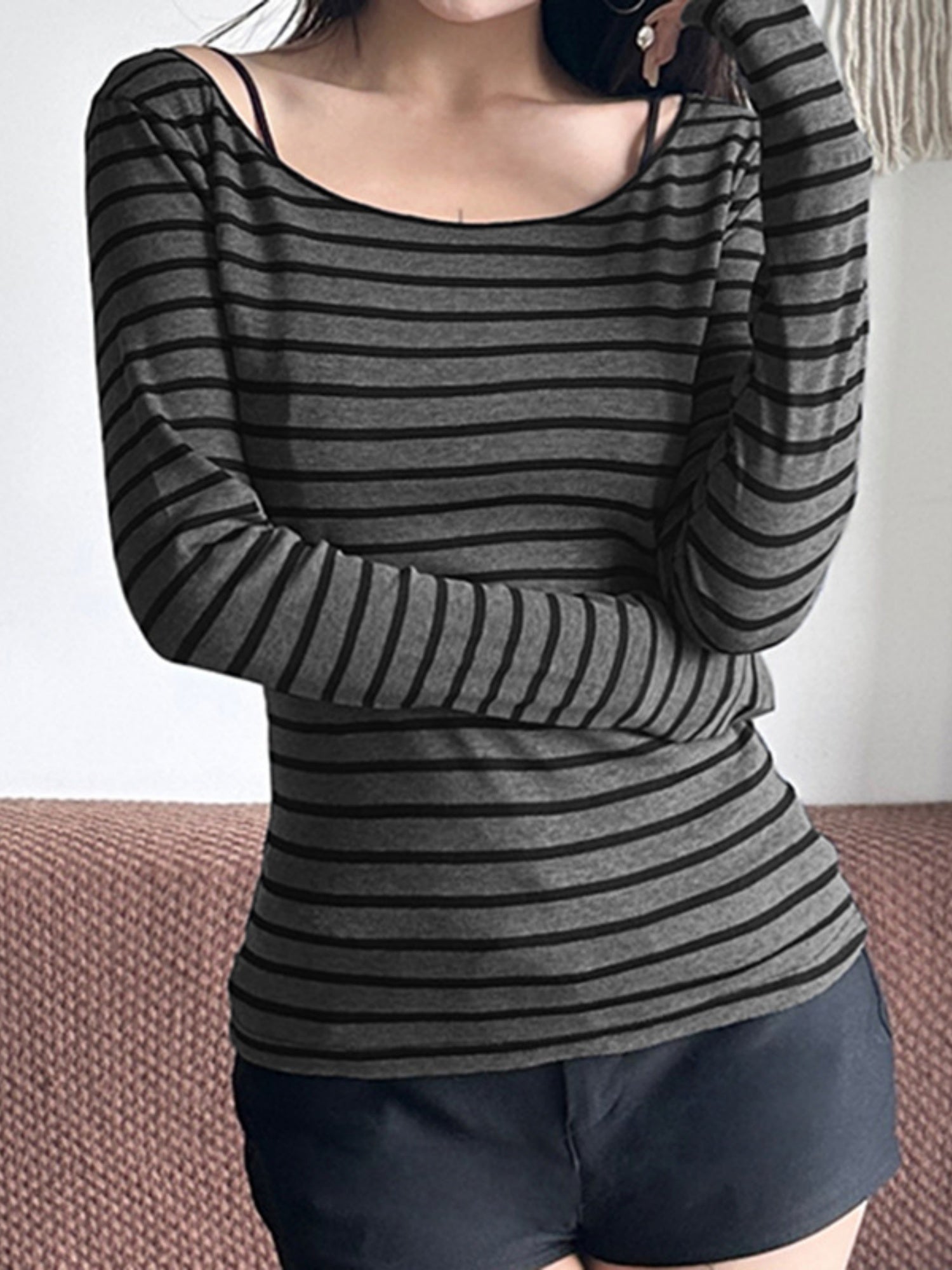 Striped Color Blocking Off-shoulder Slimming Off-shoulder Long-sleeved T-shirt