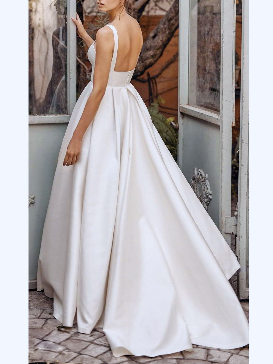 Elise Boutique Satin Wedding Dress with Square Neckline and Sleeveless Design Elevated Occasion Wear