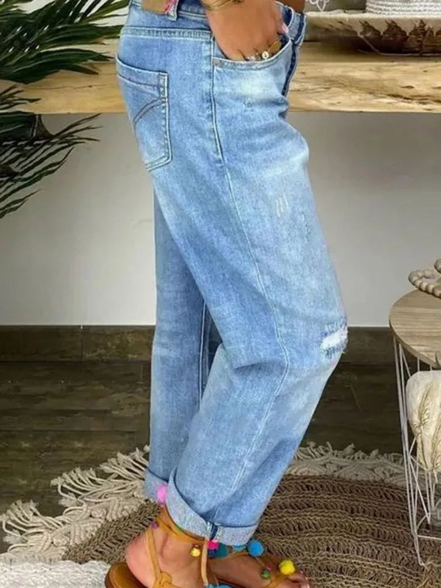 Hole Washed Loose-fit Jeans