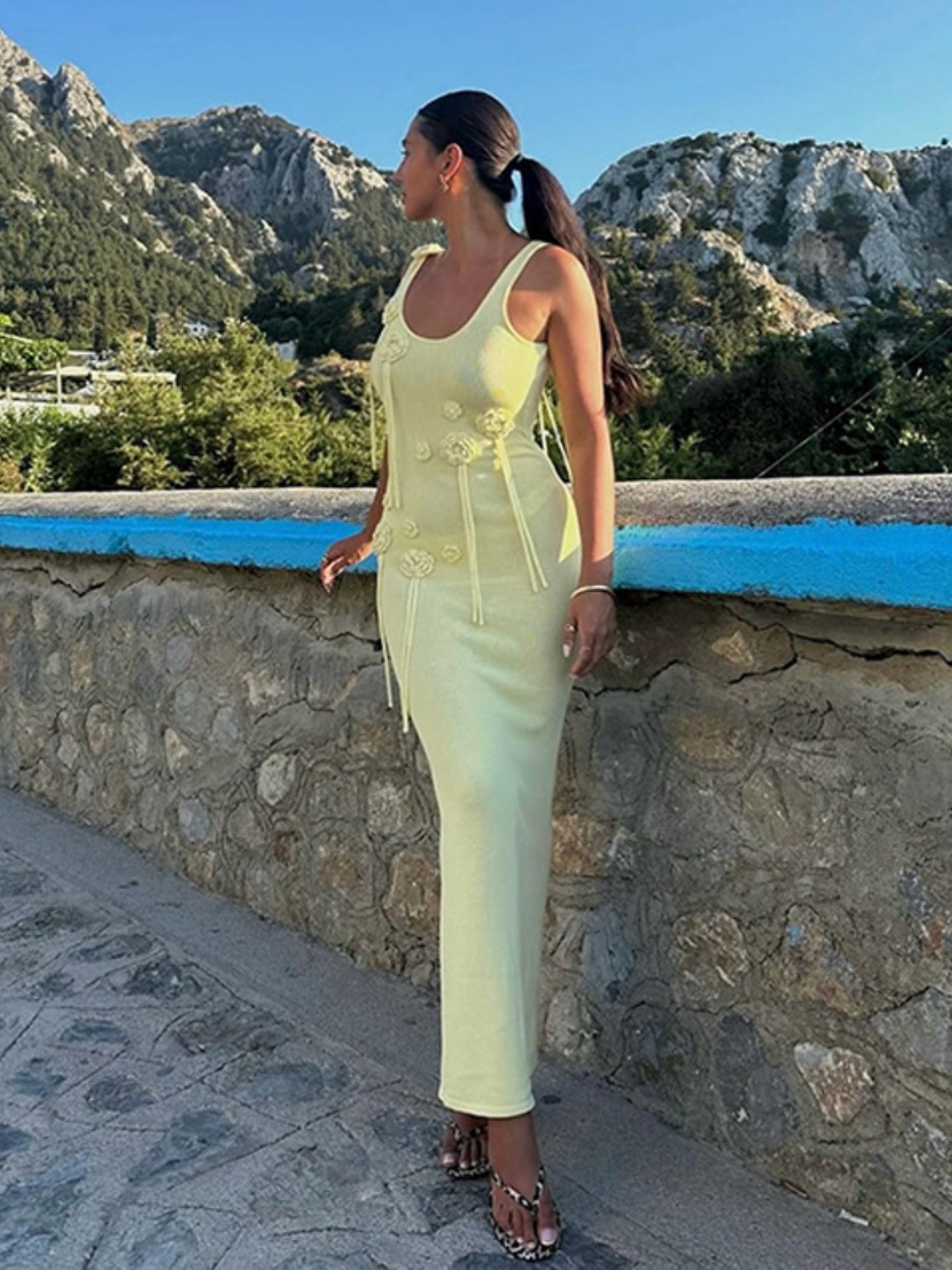 3D Flowers Knitting Backless Maxi Dresses