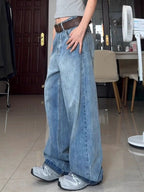 Water Washed Straight Tube Boyfriend Jeans