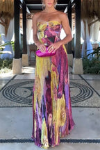 Vibrant and Bold Floral Print Sweetheart Neck Pleated Maxi Dress