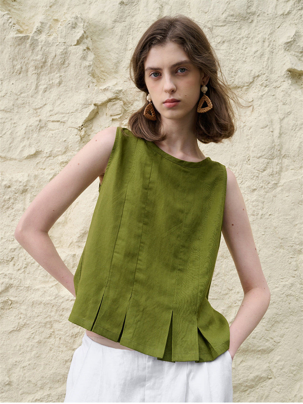 Solid Color Tencel Slim Fit Stretch Tank Top