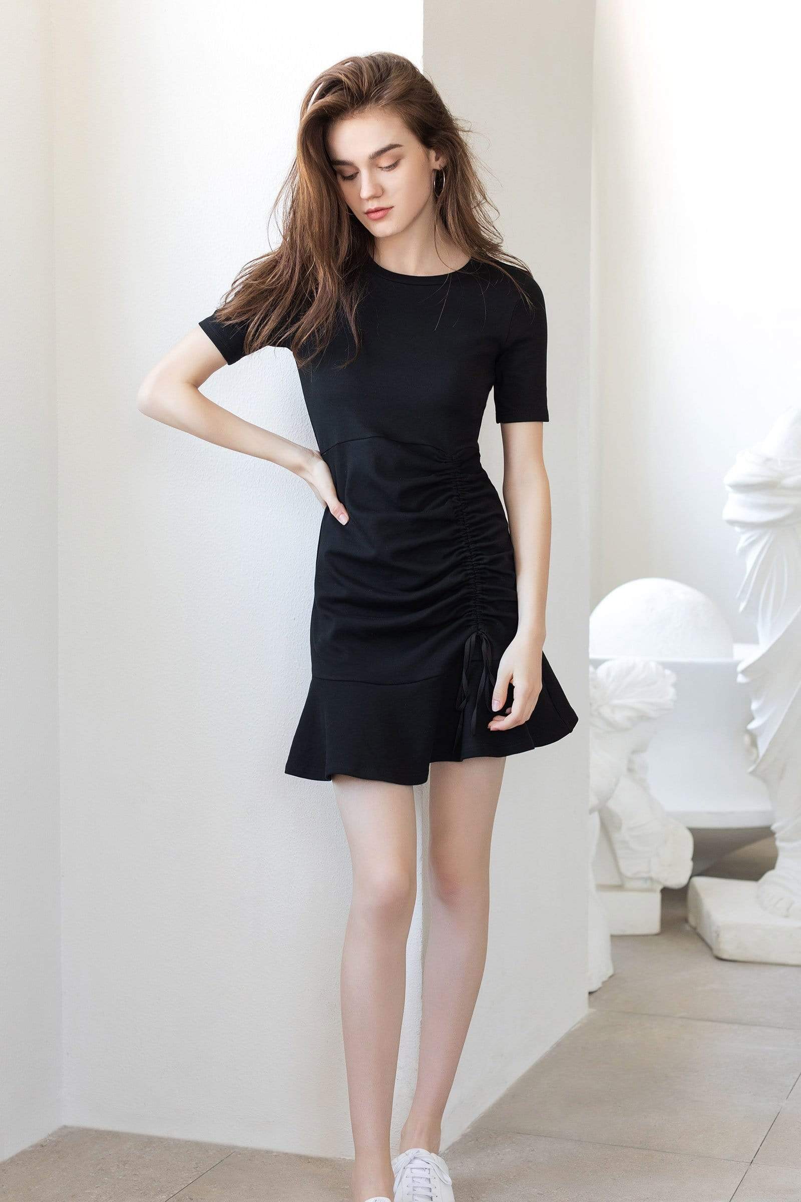 Short Sleeve Round Neck Side Ruched Drawstring Flounce Hem Mini Dress