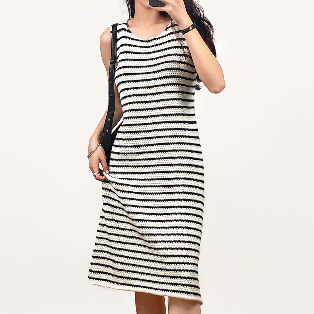 Horizontal Stripe Knit Sleeveless Scoop Neck Bodycon Midi Dress