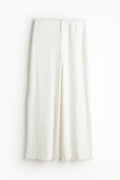 Frayed Slim Jeans