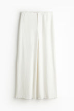 Frayed Slim Jeans
