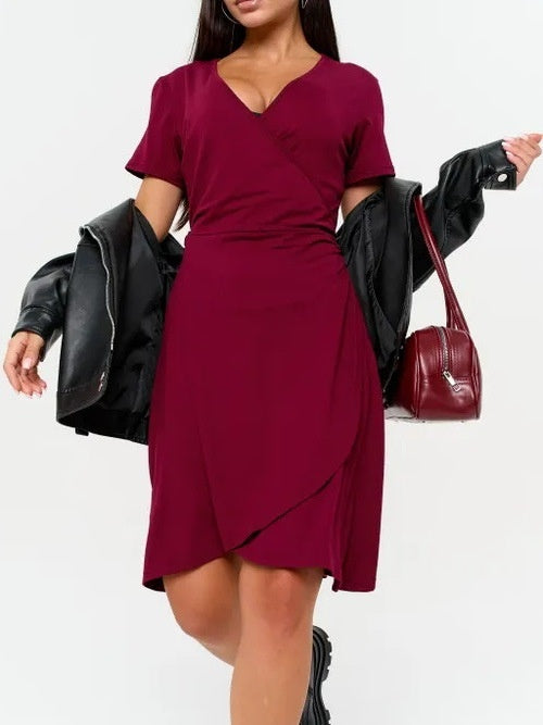 Short-sleeved V-neck Solid Color One-piece Short Dress