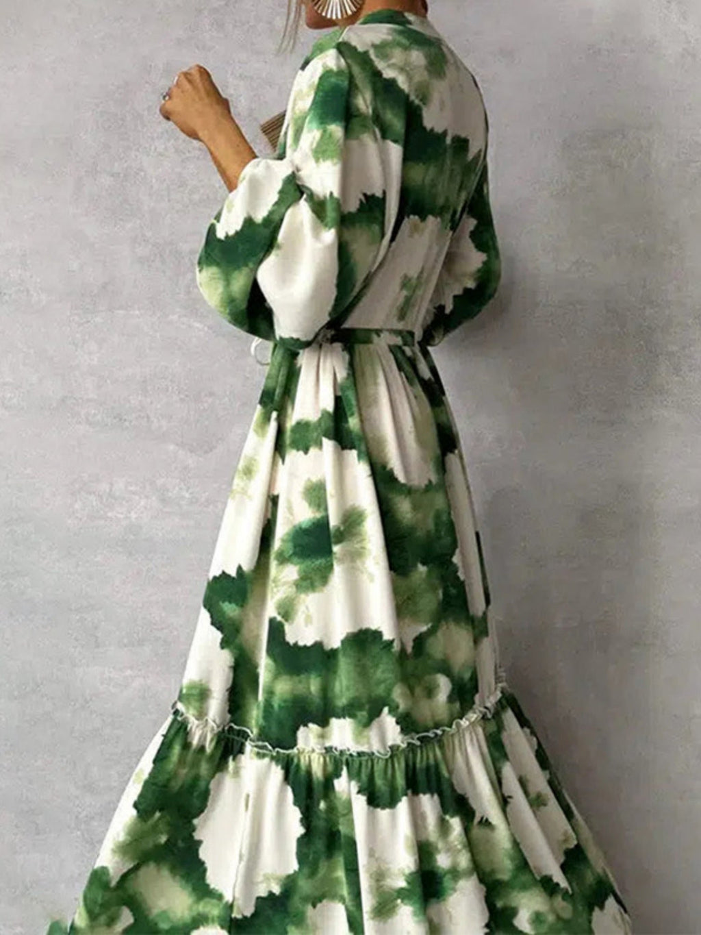 Floral Print V-neck Lantern Sleeves Large Skirt Maxi Dresses