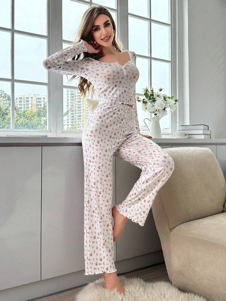 Floral Print Long-sleeved Loungewear Set