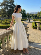 Temperament Crew Neck White Grace Waist Maxi Dresses