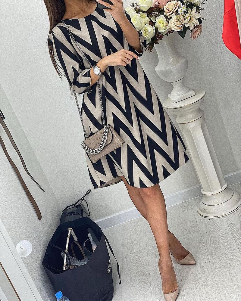 Amparo Effortless Printed Dress Premium Wardrobe Essential