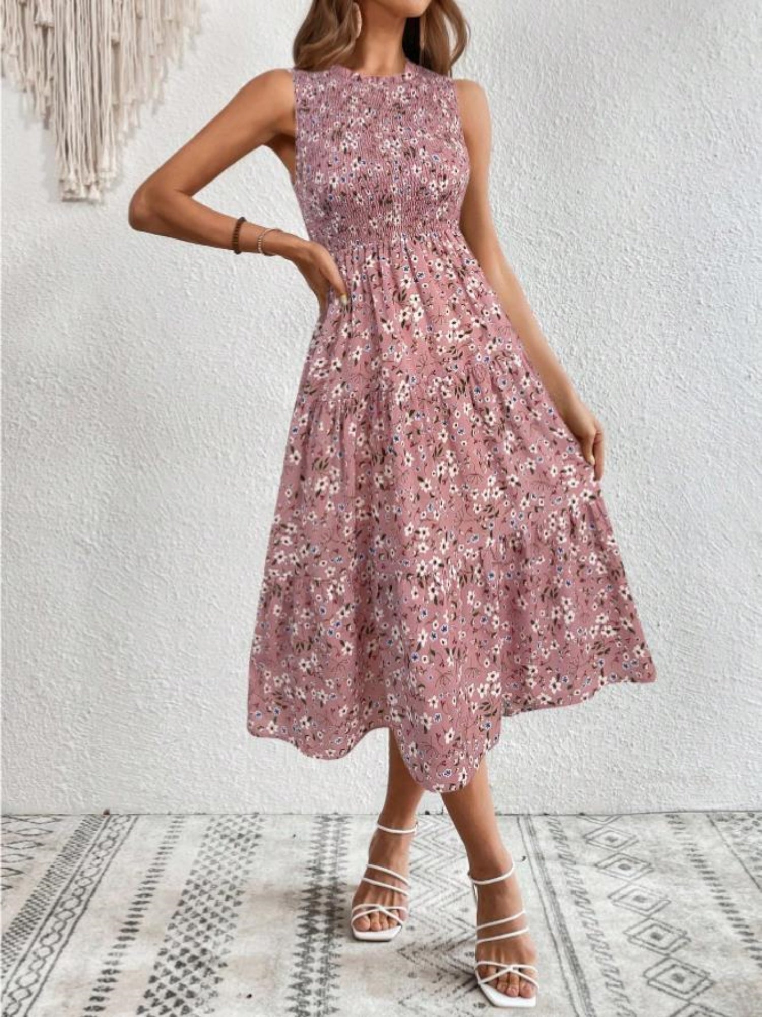 Floral Print Round Neck Sleeveless Maxi Dresses