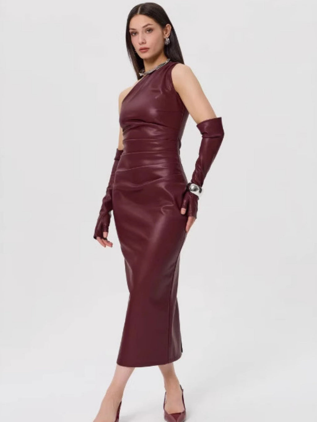 PU Leather Off-shoulder Wrap Pleats Are Sexy Bodysuit With Slits Midi Dresses
