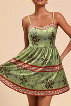 Green Spaghetti Strap Sweetheart Neck Geometric Trim Palm Print Tiered Mini Dress