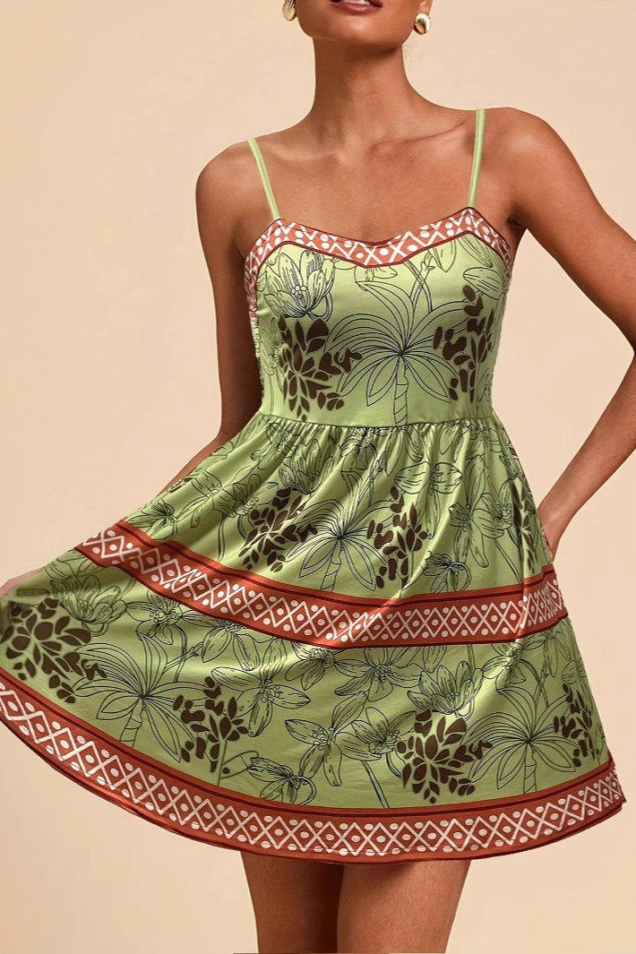 Green Spaghetti Strap Sweetheart Neck Geometric Trim Palm Print Tiered Mini Dress
