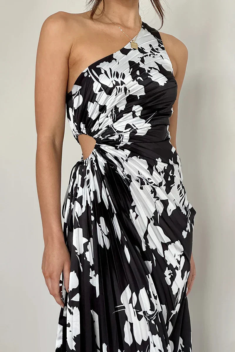 Yolanda Statement Maxi Dress Black/white Floral Occasion Edit