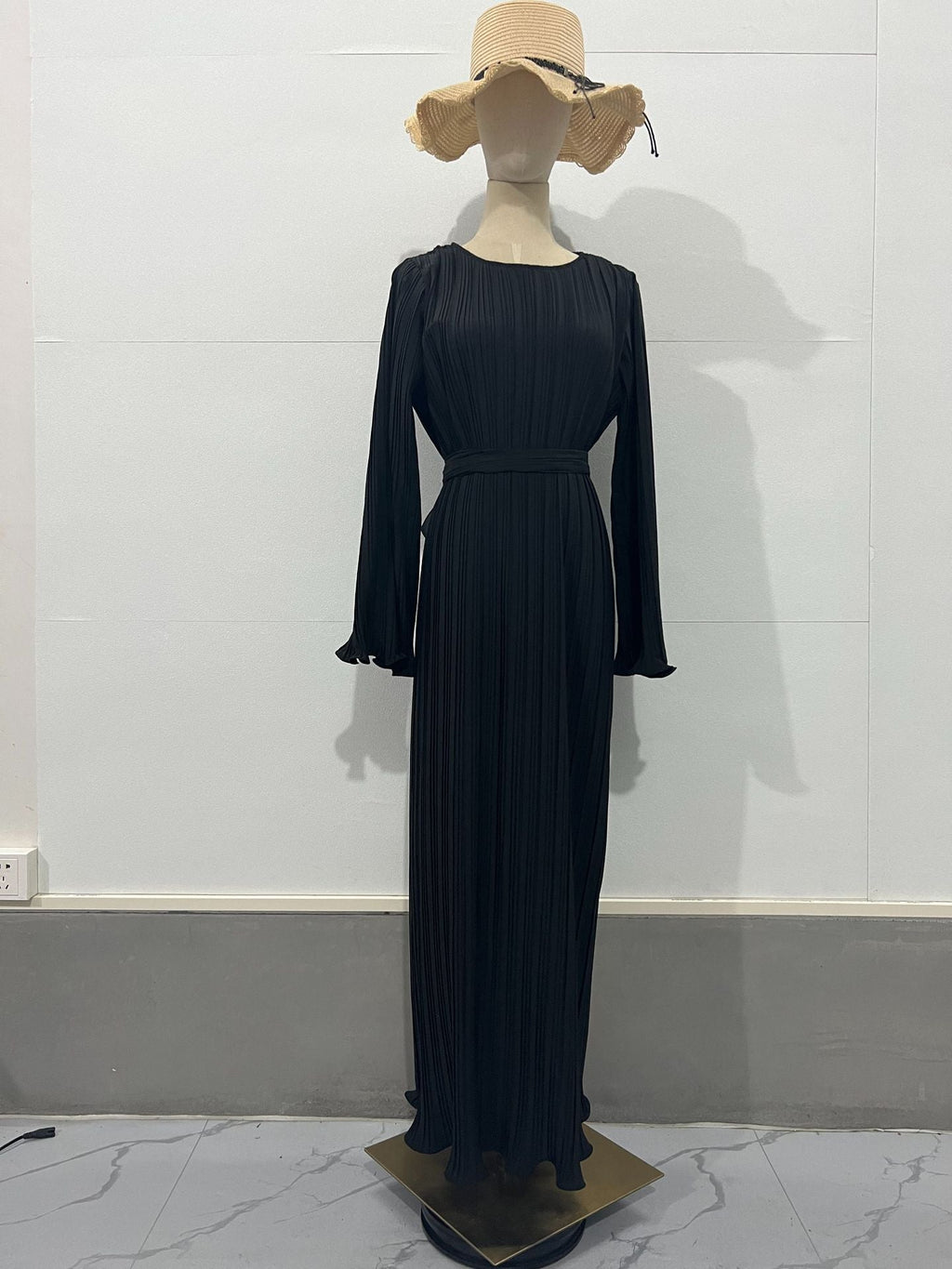 Micro Pleated Crew Neck Tie Belt Bell Sleeve Maxi Dress