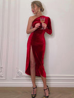 Oblique Shoulder Style Slit Tight Fit Cocktail Midi Dress