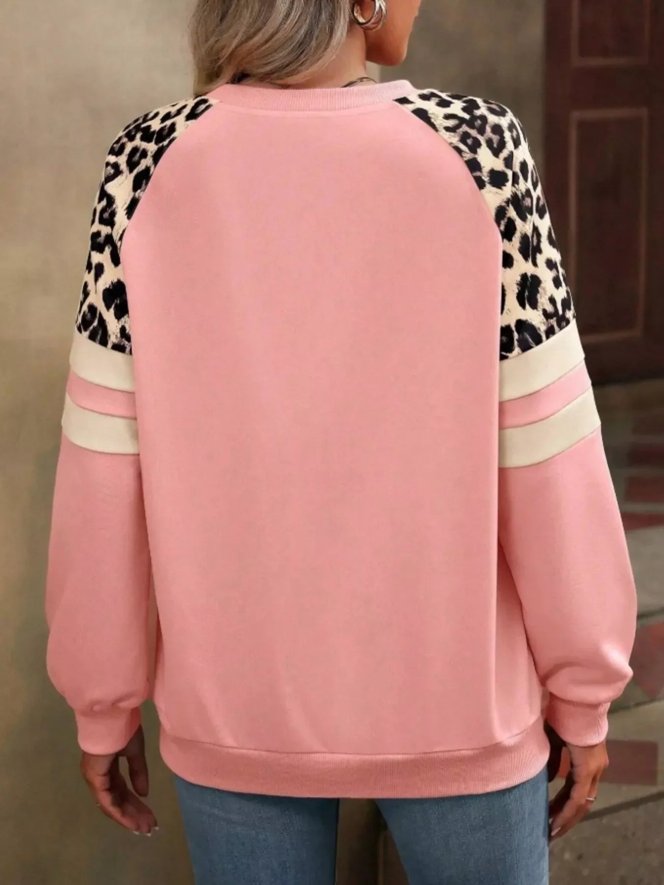 Leopard Round Neck Raglan Sleeve Sweatshirt