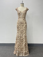 Glamour Robe de Soirée Moulante Longue Gold Dorée Brillante Epaule Couverte