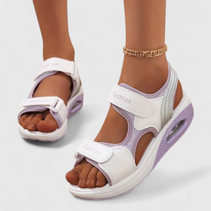 | Cushy Sandals