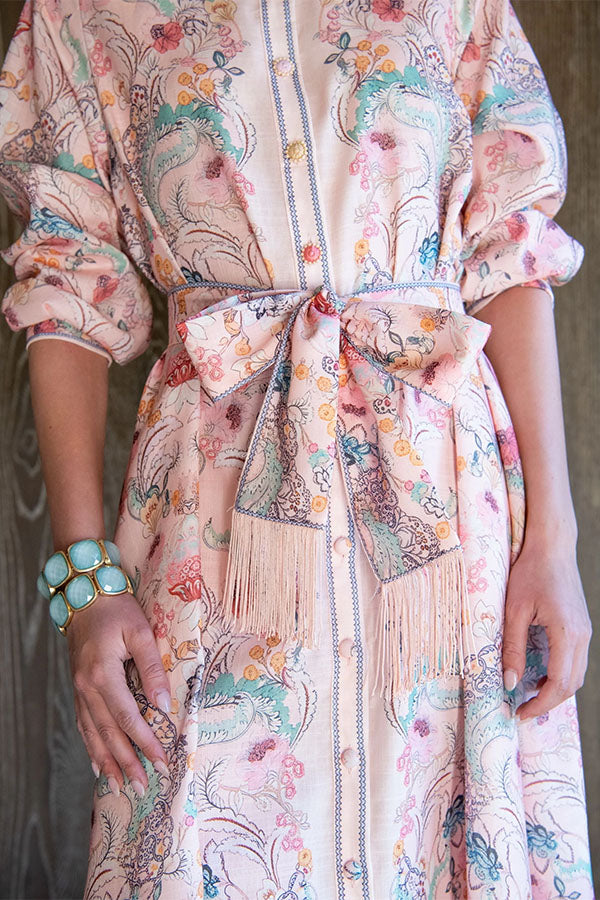 The Exclusive Patterned Shirt Dress – Belted Silhouette