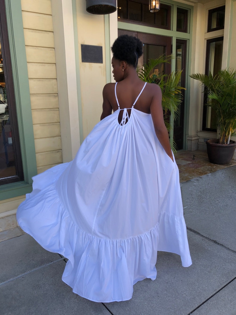 Sleeveless Halter Maxi Dress