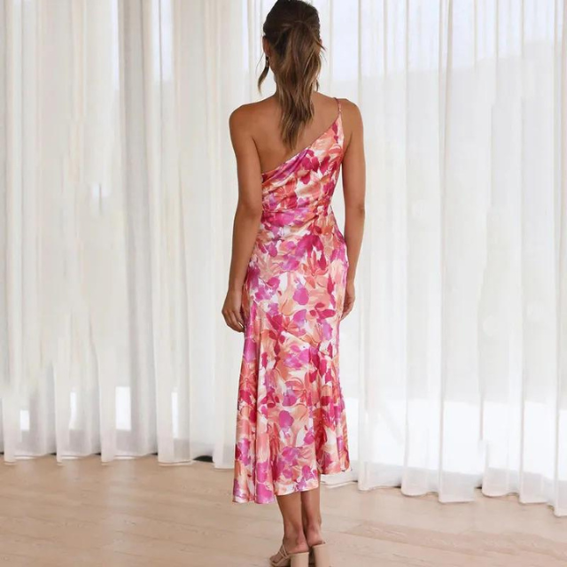 Taylor Minimalist Summer Dress Designer Edit