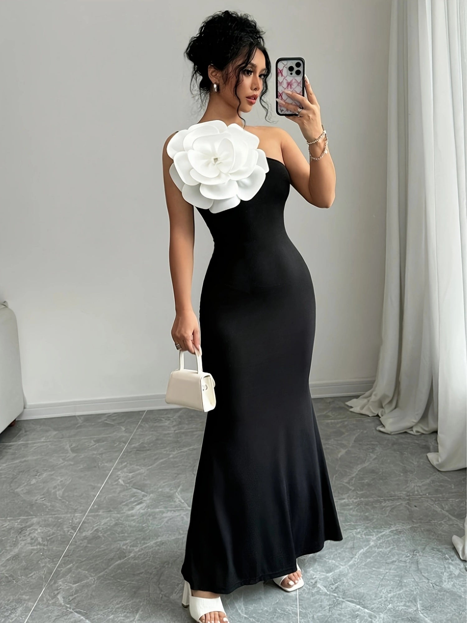 Flowers Color-blocked Waist-cinching And Hip-hugging Maxi Dresses