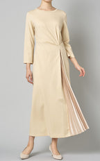 Side Pleated Knit Dress