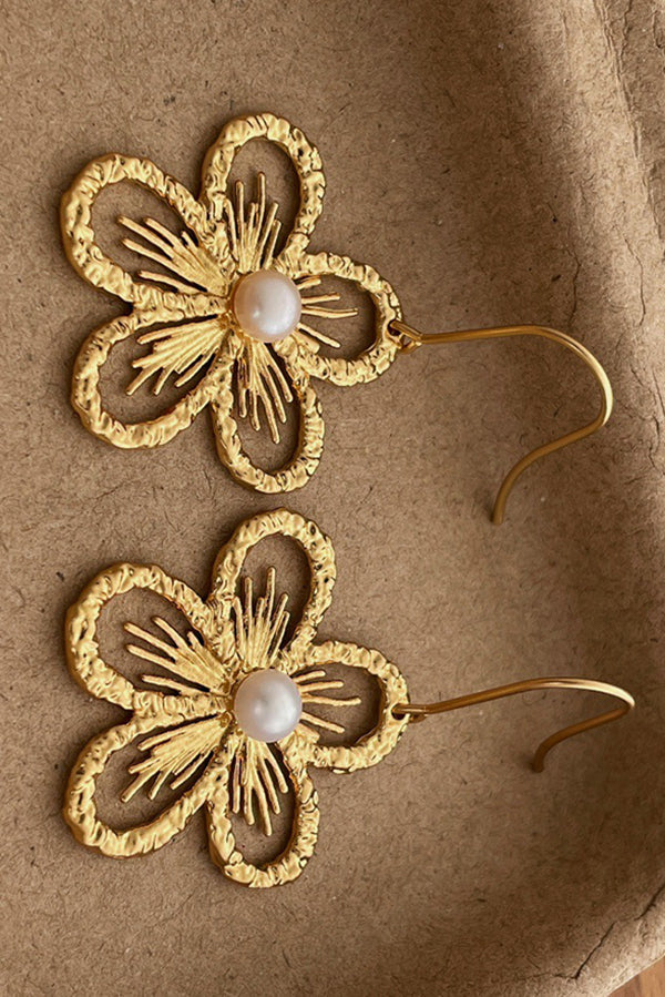 Pearl Openwork Flower Earrings