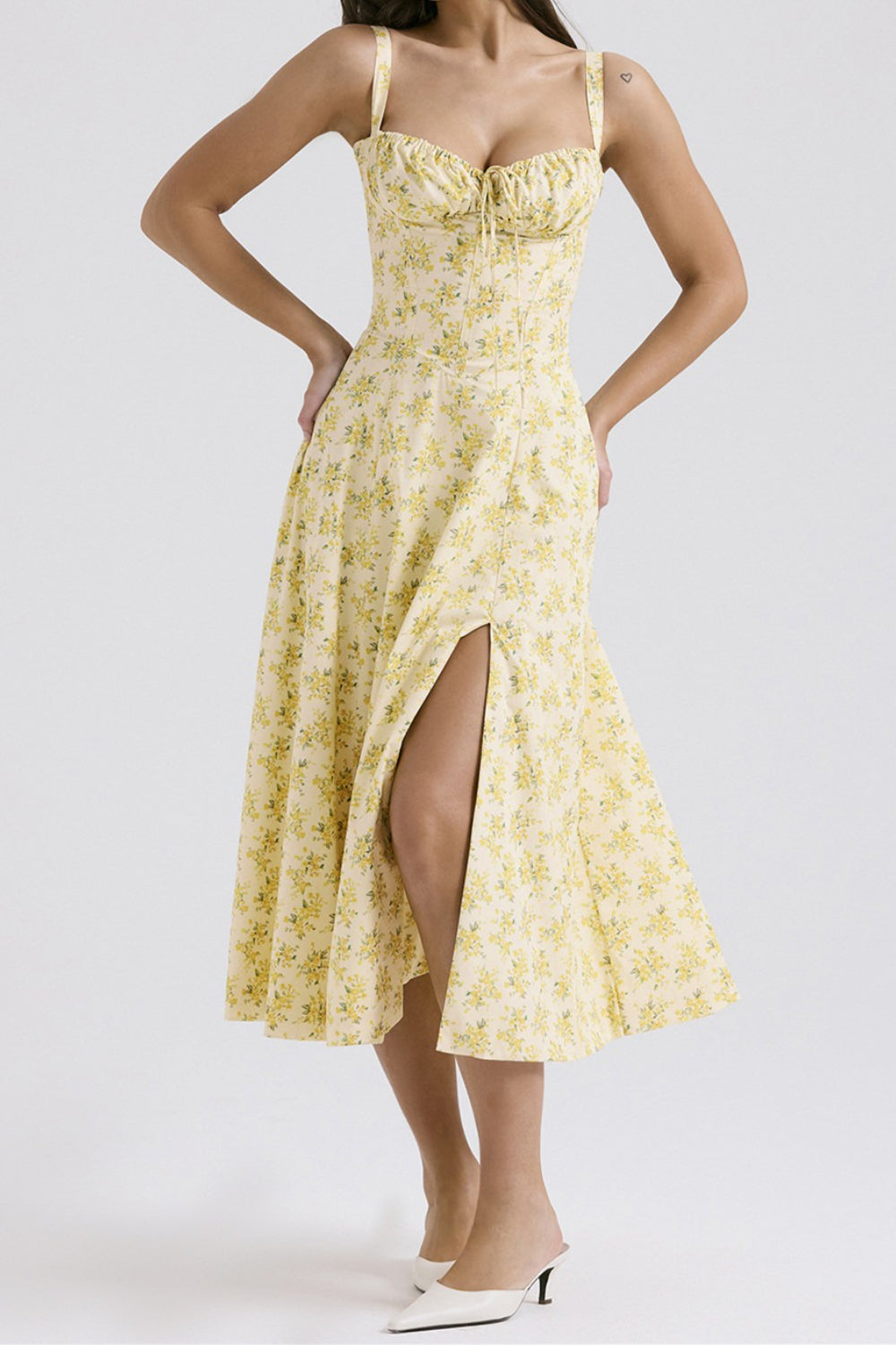 Wide Strap Sweetheart Ruched Bust Toile Floral Print A-Line Midi Dress