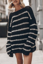 | Loose knit sweater with fluffy stripes