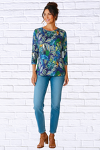 Tropical Toucan Print Long Sleeve Top _ Soft Knit Round Neck Casual Statement Blouse