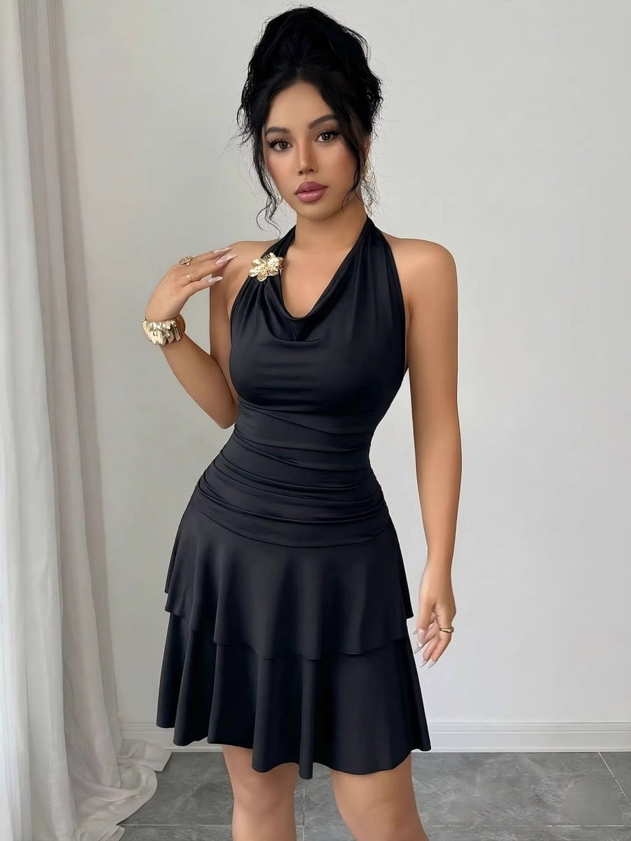 Black Halter Metal Buckle Pleated Hip-hugging Mini&Short Dresses