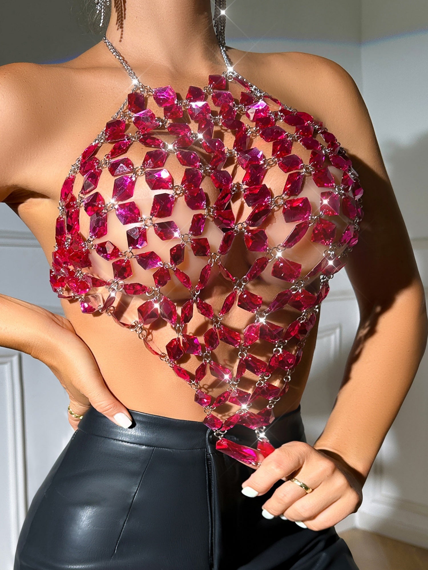 Diamond-studded Openwork Chain Splicing Halter Neck And Backless Tank Tops&Camis