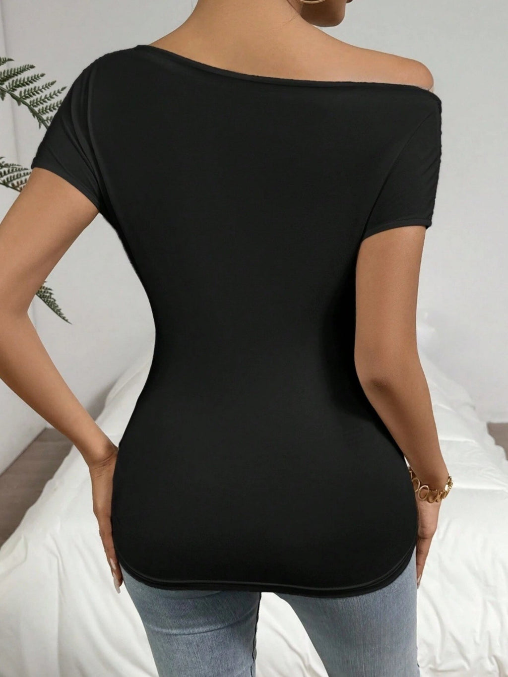 Pleated Asymmetrical Collar V-neck Short-sleeved T-shirt