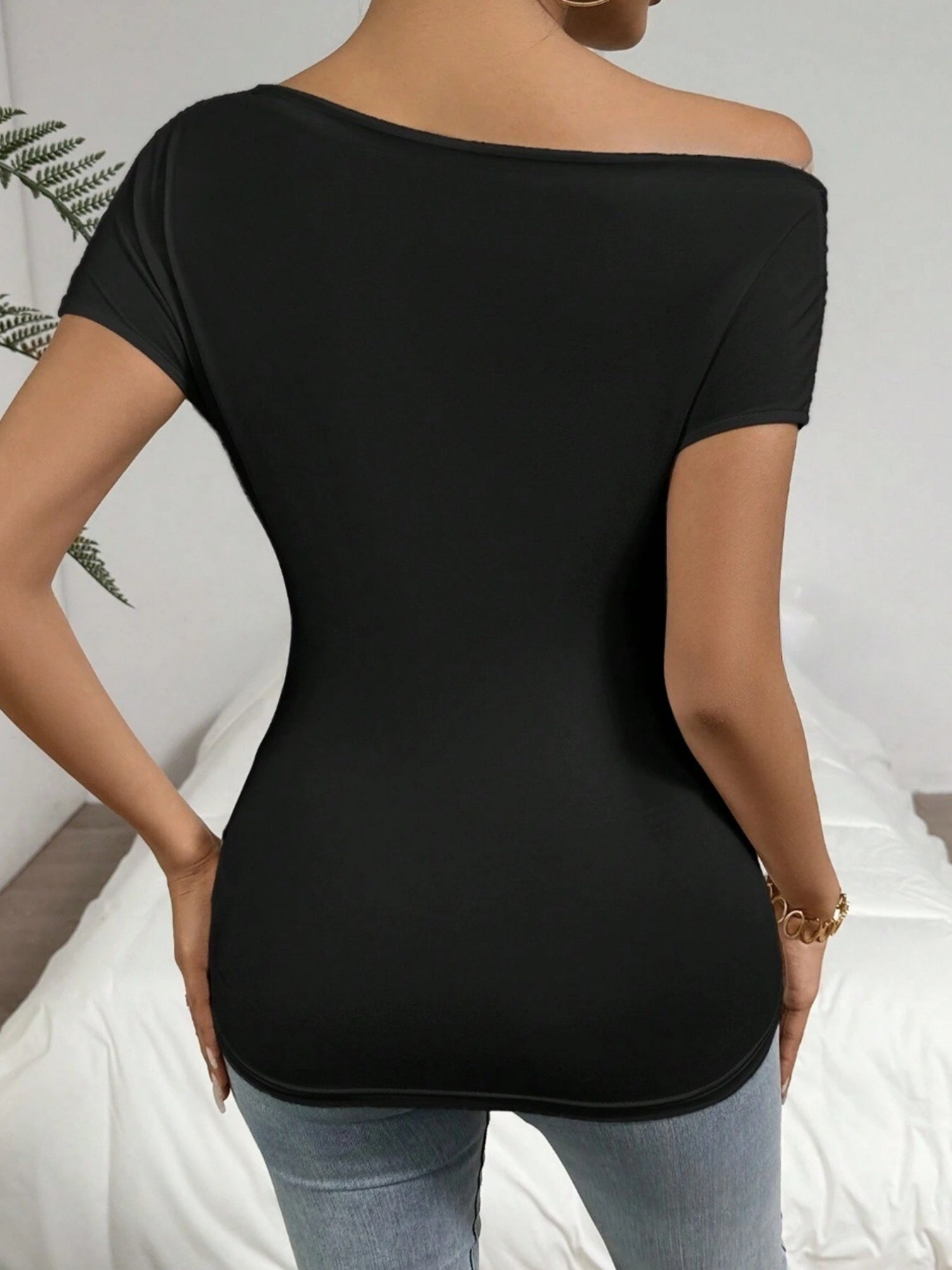 Pleated Asymmetrical Collar V-neck Short-sleeved T-shirt