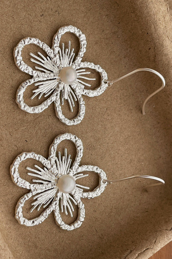Pearl Openwork Flower Earrings