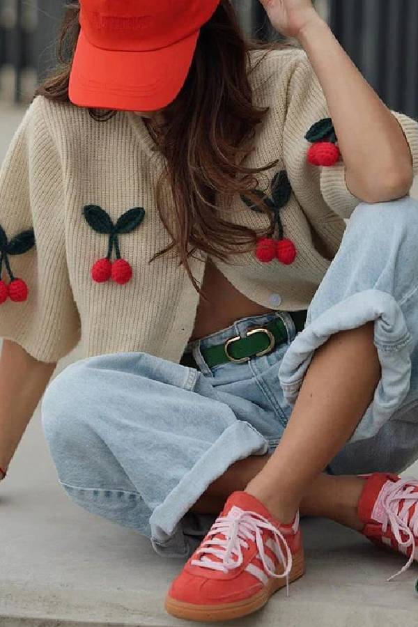 | Short-sleeved button-down decorative cherry knit sweater