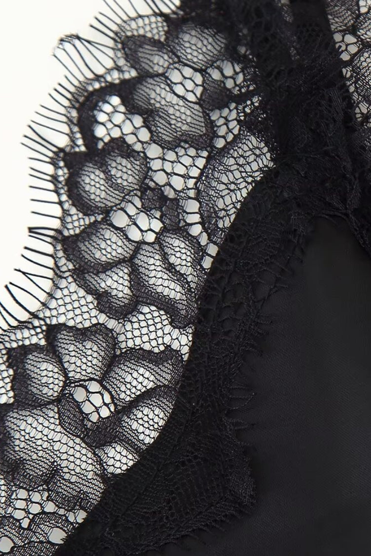 Asymmetric Lace Trim Fitted Bodycon Mini Dress