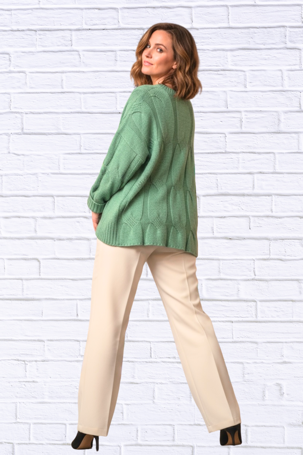 Round Neck Cable Knit Sweater _ Women__ Cozy Textured Knit Pullover for Effortless Everyday Style
