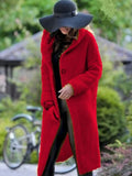 | Elegant knee-length coat