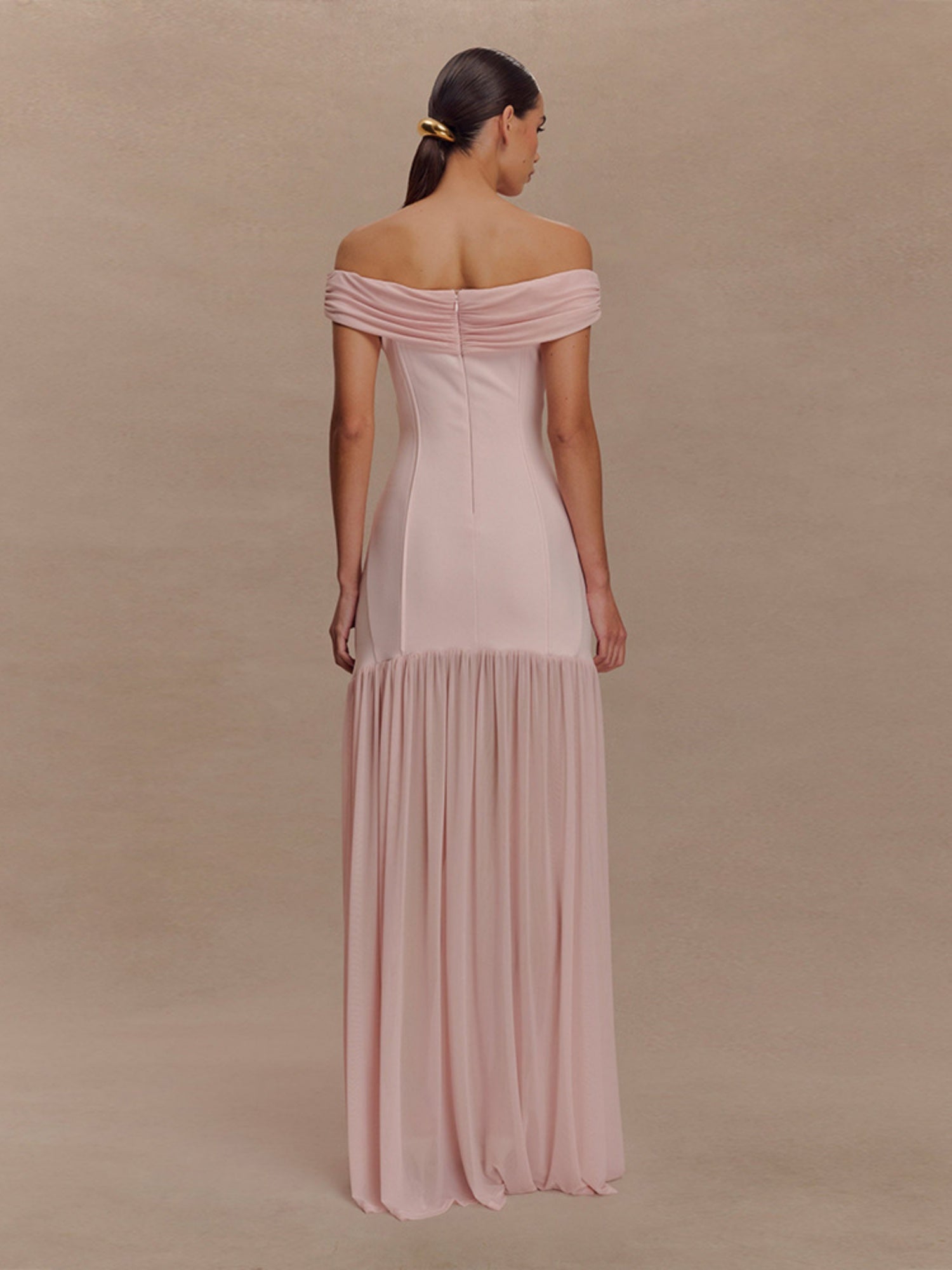 Mesh Splicing Off-shoulder Pleated Backless Maxi Dresses